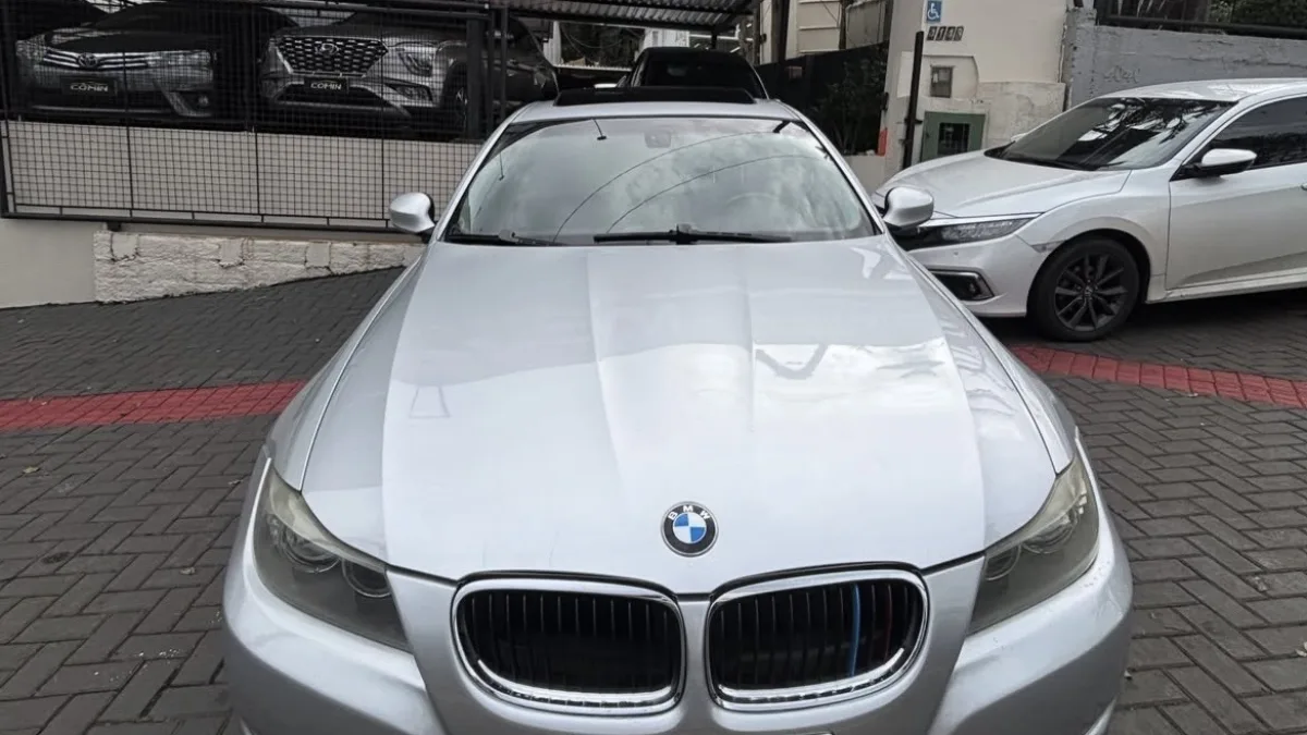 BMW 320 I
