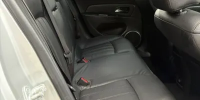 Chevrolet Cruze LT - foto 9