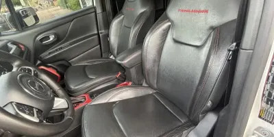 Jeep Renegade - foto 7