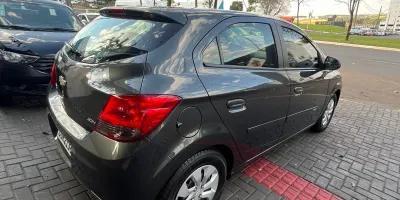 Chevrolet Onix JOY - foto 6