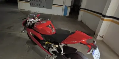 Ducati Panigale 1199 - foto 3